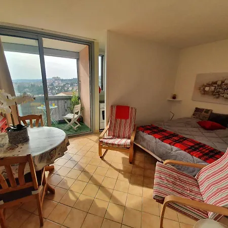 La Vue Du Chateau - Confort Apartmán *