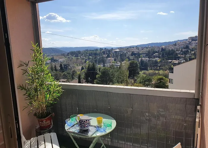 Apartment La Vue Du Chateau - Confort Greoux-les-Bains